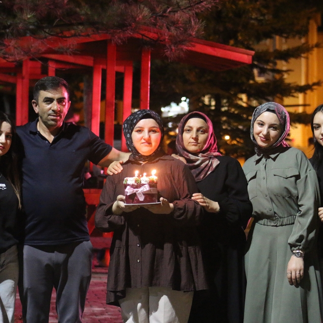Özel Esra'ya özel doğum günü