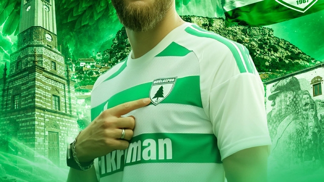 Muğlaspor'dan sağ kanat takviyesi