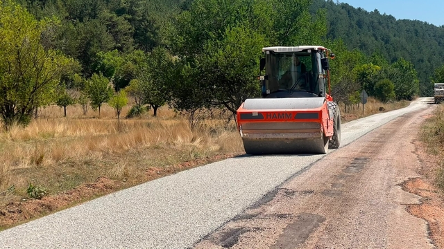 Kestel'de yollar yenilenip genişletiliyor