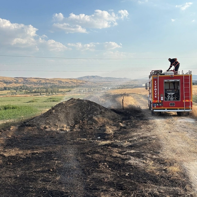 Çankırı'da çıkan arazi yangını söndürüldü