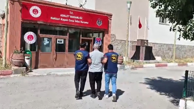 Hakkari'de 20 yıl 7 ay hapis cezası bulunan firari yakalandı