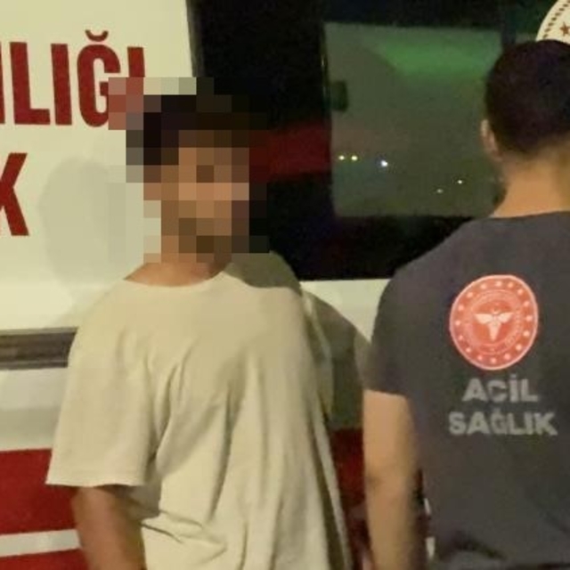 Alkolmetreyi üflemeyi reddeden sürücüye 350 bin TL ceza
Kayseri'de panelvan...