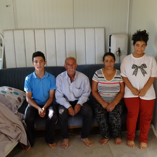 Elektrik aboneliği için attığı imza sonrası ailesiyle evsiz kaldı