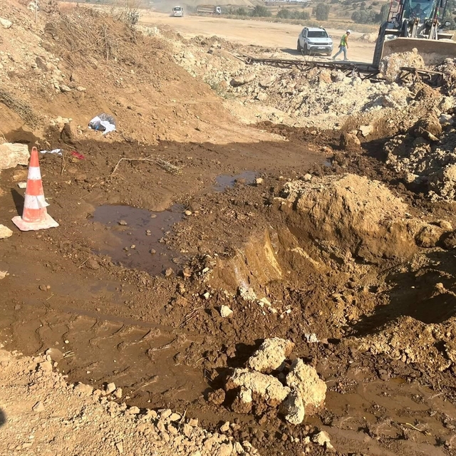Bilecik'te kepçe NATO boru hattını patlattı
