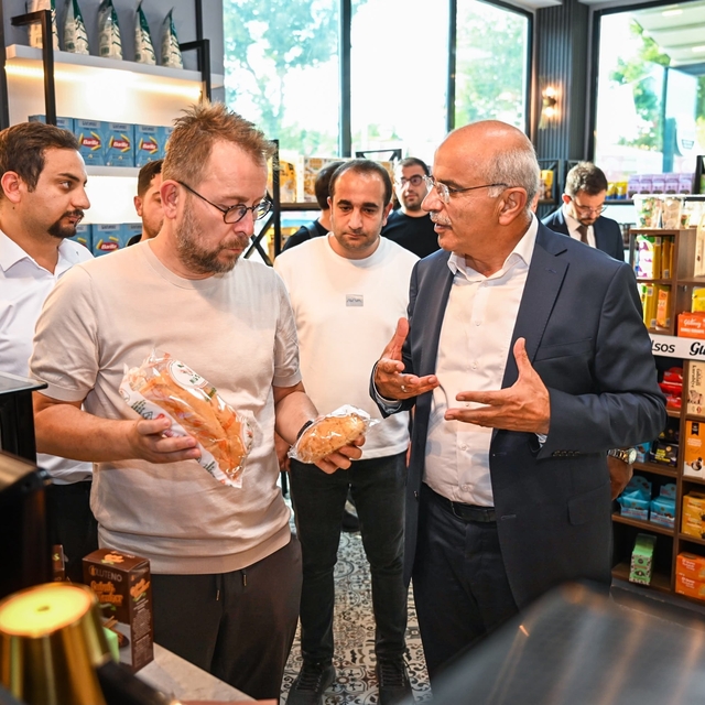 Ünlü Şef Ömür Akkor: "Malatya mutfağı Türkiye'nin en güçlü mutfaklarından b...