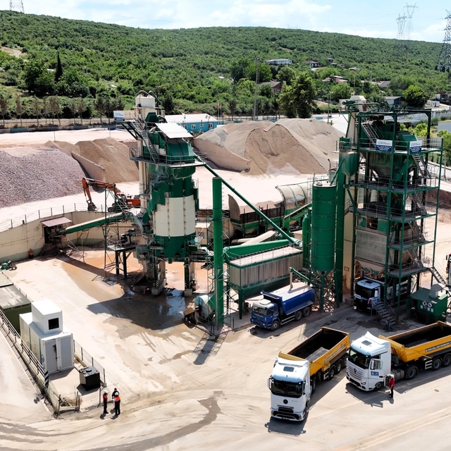 Kocaeli'nin yollarında yerli üretim gücü: 6 ayda 115 bin ton asfalt