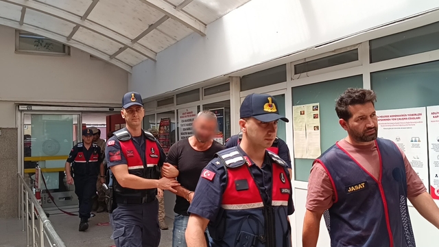 Suç örgütü lideri Yunanistan'a kaçma hazırlığı yaparken yakalandı