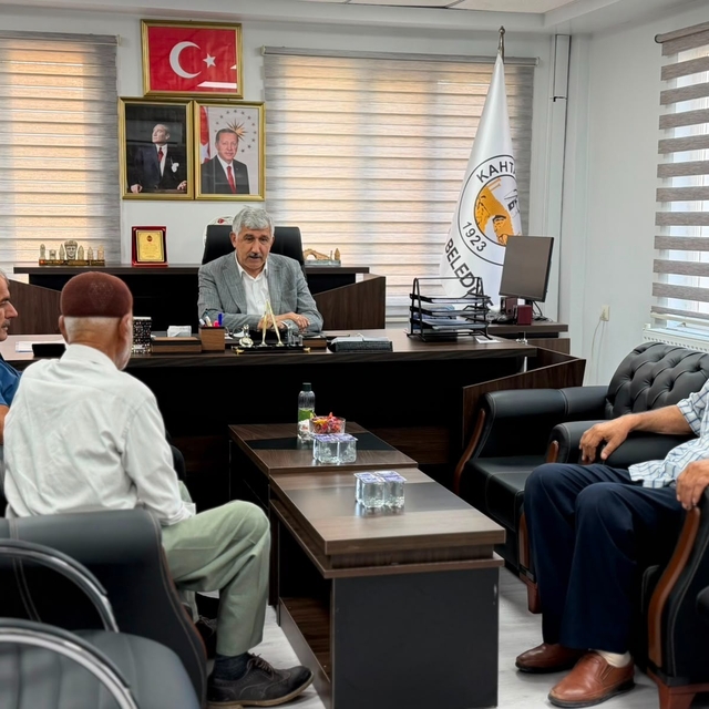 Başkan Hallaç: "Kapımız da gönlümüz de halkımıza açık"