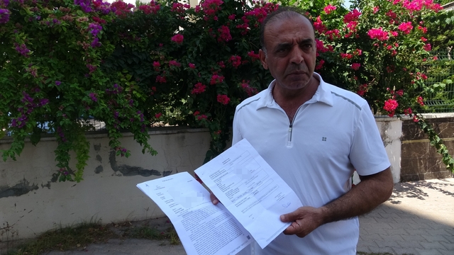 Film gerçek oldu, isim benzerliğiyle cezaevine girdi: "Pardon" denilerek tahliye edildi
Ali Süslü: "Pardon özür dileriz, galiba yanlışlık oldu, bu gerçekten sen değilmişsin" dediler. Pardon filmi galiba gerçek oldu"