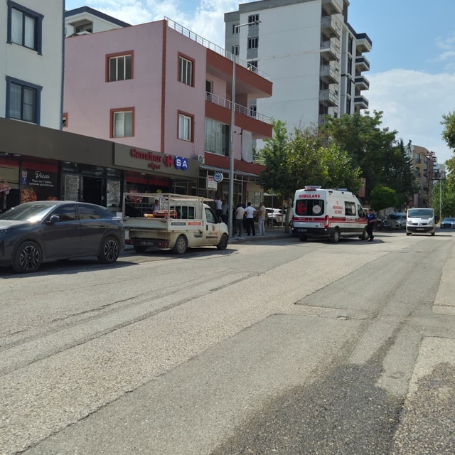 Adıyaman'da merdivenden düşen kişi yaralandı