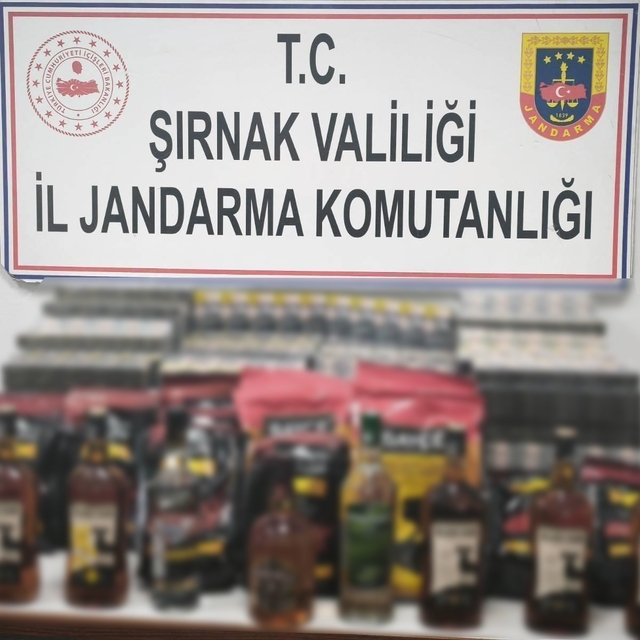 Şırnak'ta jandarmadan kaçakçılığa büyük darbe: 82 milyon liralık kaçak ürün...