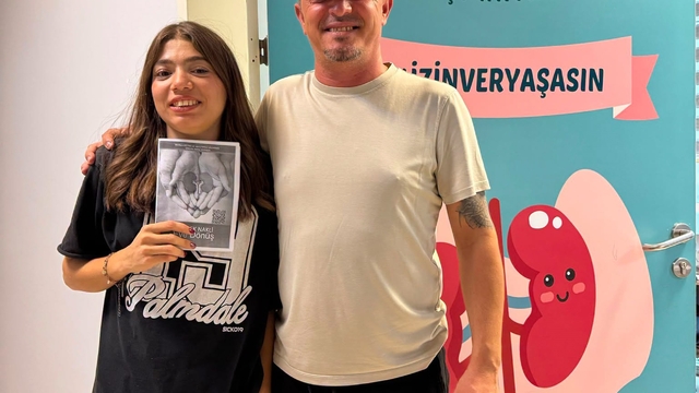19 yaşındaki Selenay diyalizden kurtuldu