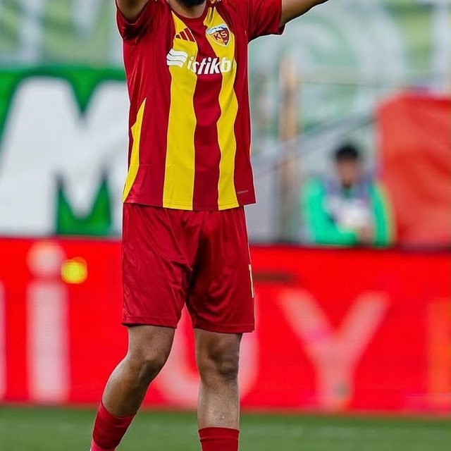 Kayserispor, Bennasser ile yollarını ayırdı