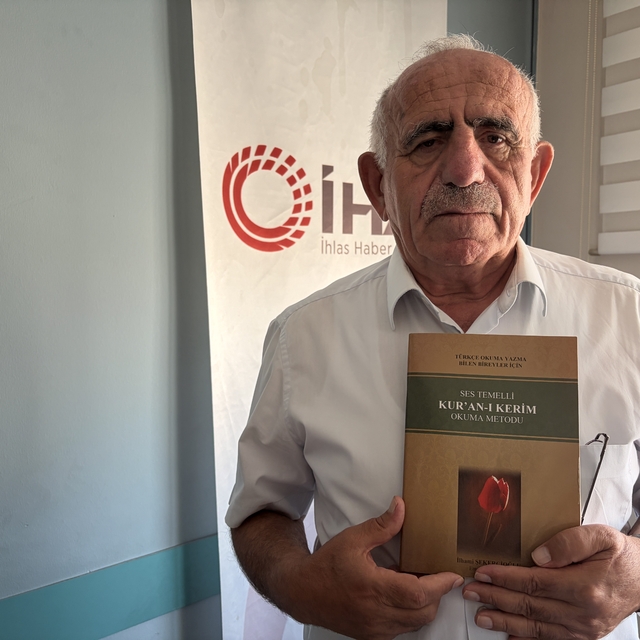 Kur'an-ı Kerim okumayı 11 saatte öğrenin