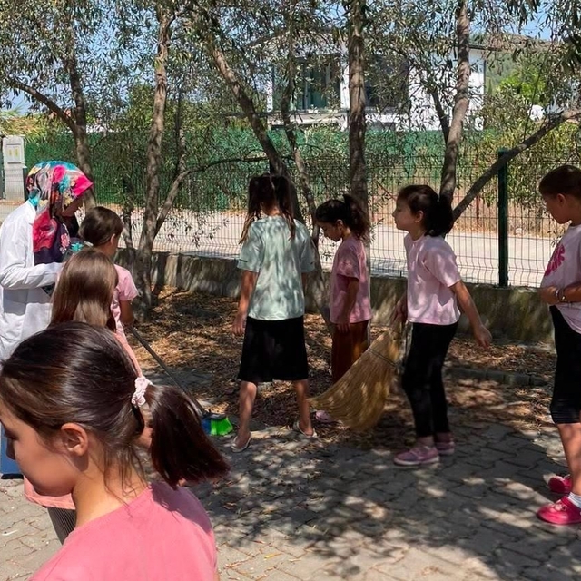 Köyceğiz'de Yaz Kur'an Kursu öğrencilerine 'çevre bilinci' semineri