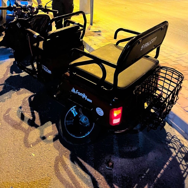 Otomobil ile üç tekerlekli motosiklet çarpıştı: 2 yaralı