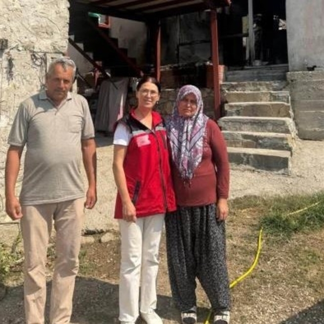 Seydikemer'de afetzede şehit yakını ve gazi yalnız bırakılmadı