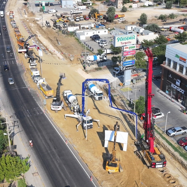 Manisa'nın ulaşım ağına güç katacak projesinde temeller atıldı