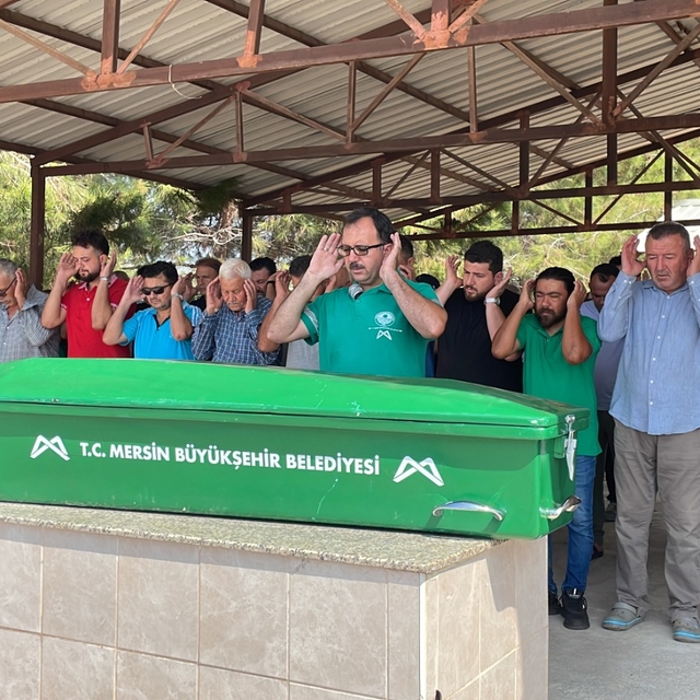 Kasklı şüphelinin darbederek ölümüne neden olduğu engelli, toprağa verildi