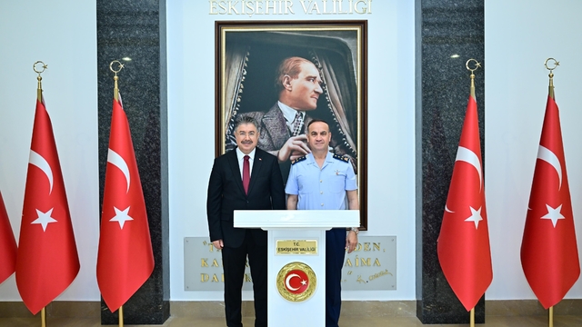 Hava Kuvvetleri Komutanlığına atanan Orgeneral Dalkıran'dan Vali Yılmaz'a veda ziyareti