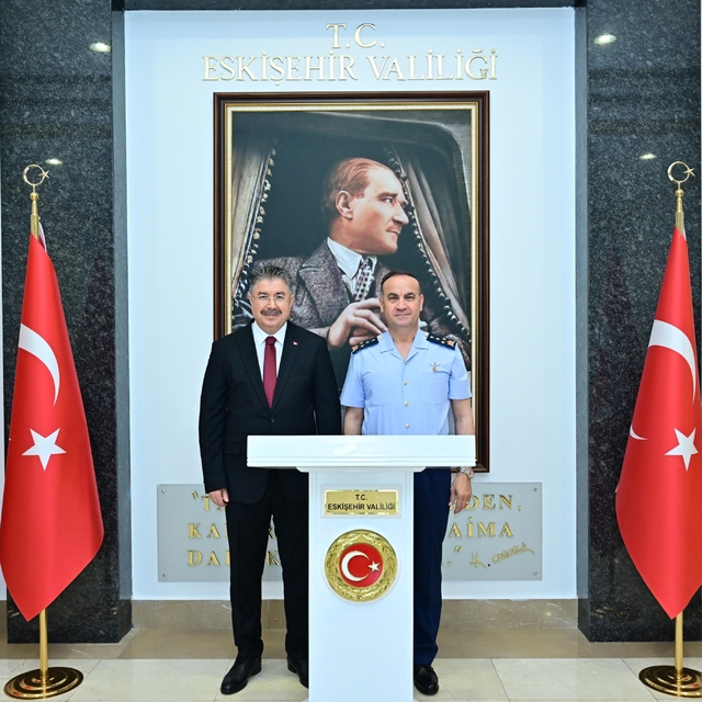 Hava Kuvvetleri Komutanlığına atanan Orgeneral Dalkıran'dan Vali Yılmaz'a v...