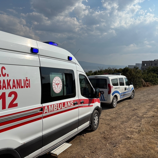 Kütahya'da boş arazide bir kişi ölü bulundu
