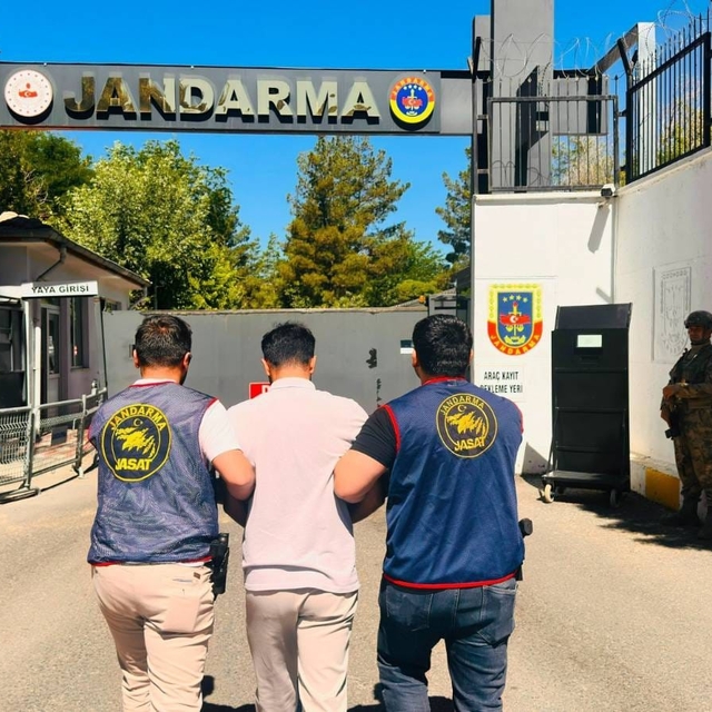 Diyarbakır'da çeşitli suçlardan aranan 113 kişi yakalandı