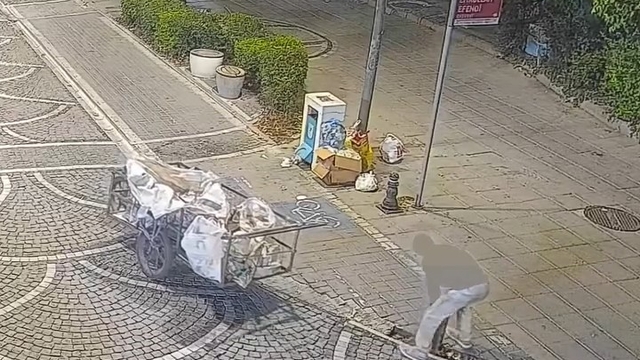 Lüleburgaz'da mazgal hırsızlığı kamerada