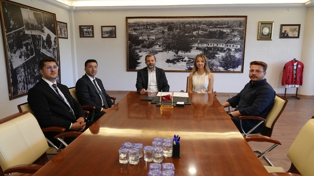 Üniversiteli gençlere Gürsu'da mesleki deneyim fırsatı