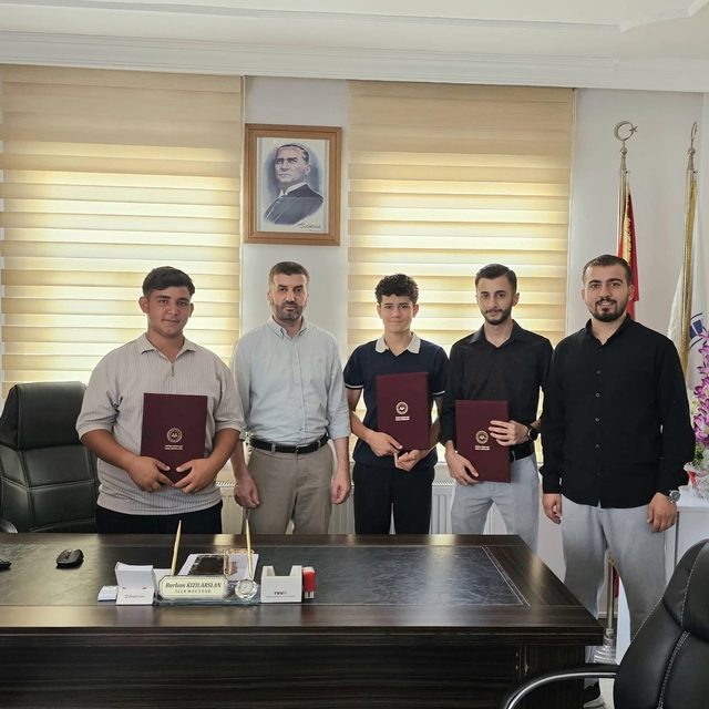 Çermikte hafızlık eğitimini tamamlayanlara belgeleri verildi