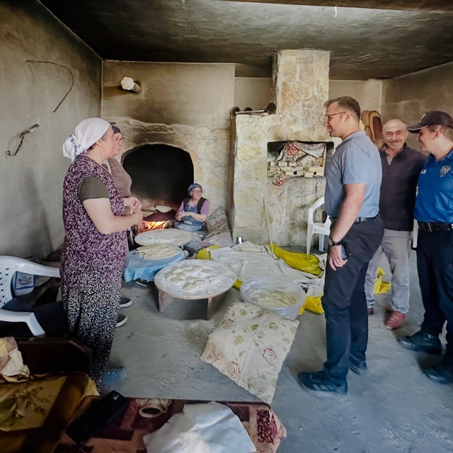 Refahiye Kaymakamı Taşkıran köy ve mezraları ziyaret etti