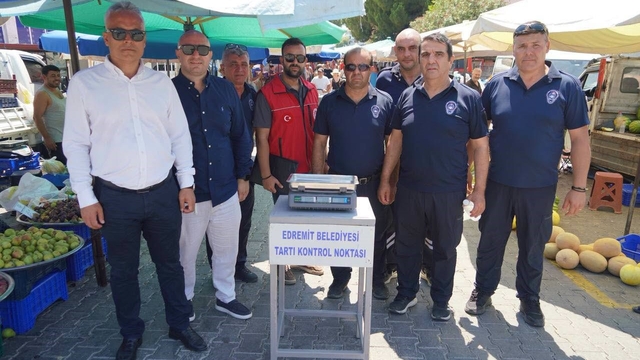 Altınoluk Salı Pazarı'nda denetimler sıklaştırıldı