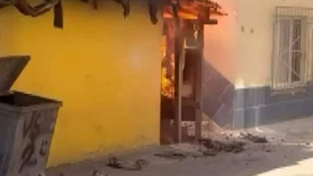Yangına vatandaş müdahalesi kamerada