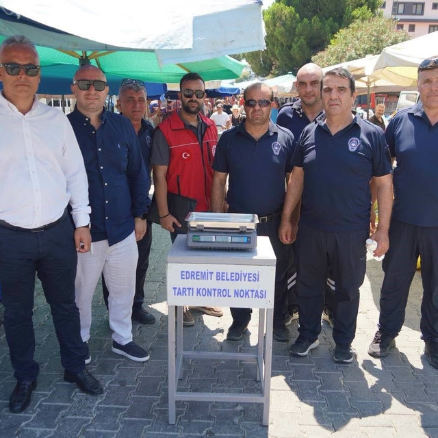 Altınoluk Salı Pazarı'nda denetimler sıklaştırıldı