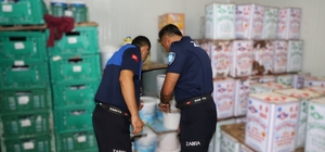Antalya'da 15 ton tarihi geçmiş süt ürününe el konuldu