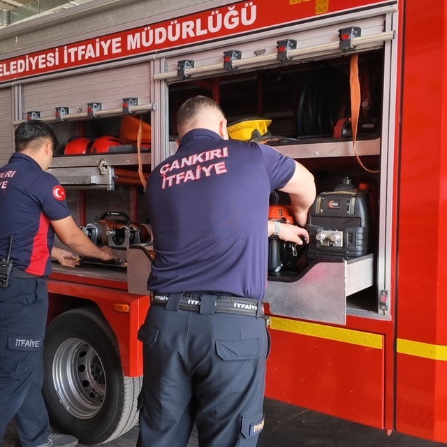 Yaz mevsiminde artan yangınlara karşı 24 saat teyakkuzda bekliyorlar