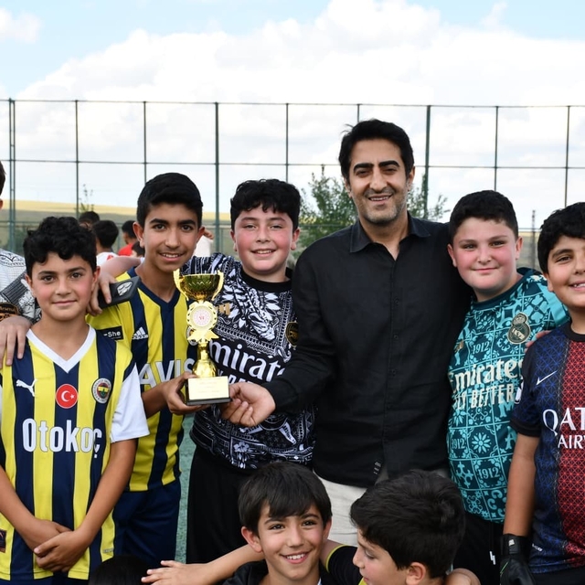Kars'ta Yaz Kur'an Kursları Futbol Turnuvası sona erdi: Şampiyon Beşevler C...