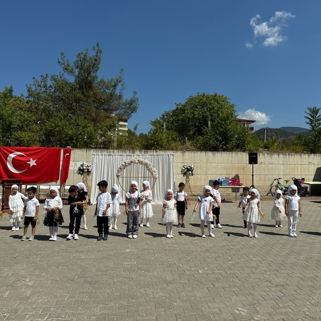 Hanönü'nde Kur'an kursunu tamamlayan çocuklar için tören düzenlendi