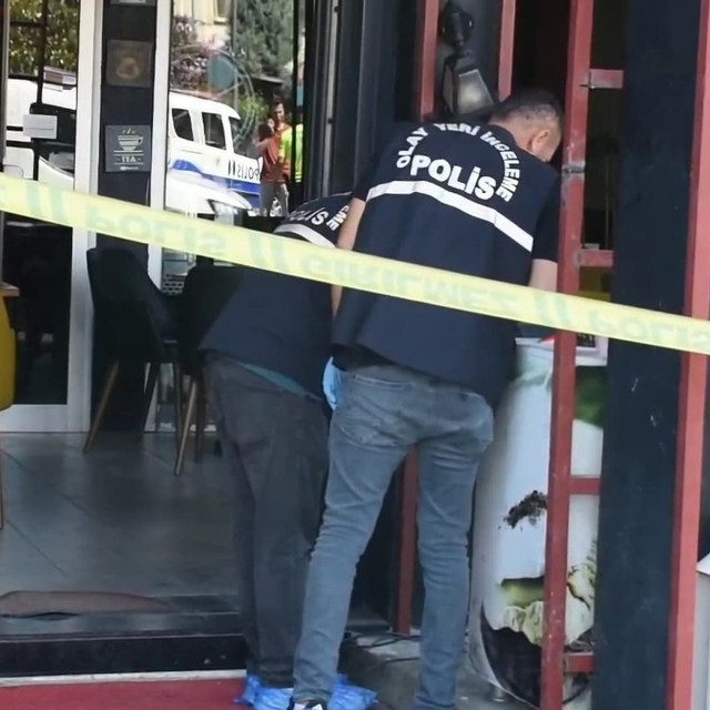 Elektrik akımına kapılan usta merdivenden düşerek hayatını kaybetti