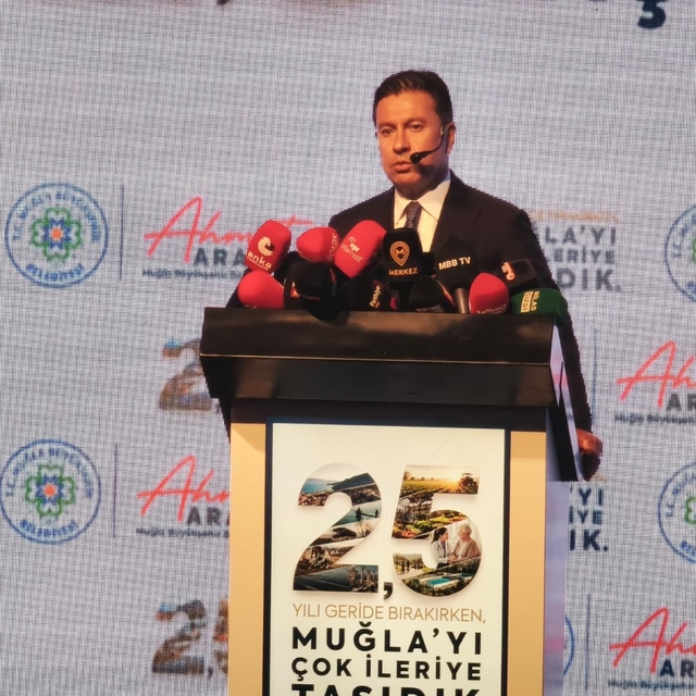 Muğla Büyükşehir Belediye Ahmet Aras 2,5 yıllık icraatlarını açıkladı: Vaat...