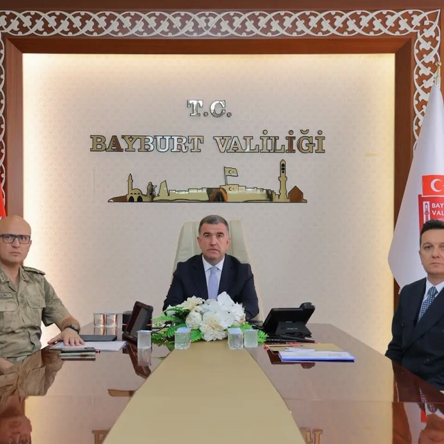 Vali Eldivan 'Terörsüz Türkiye' gündemli güvenlik toplantısına katıldı