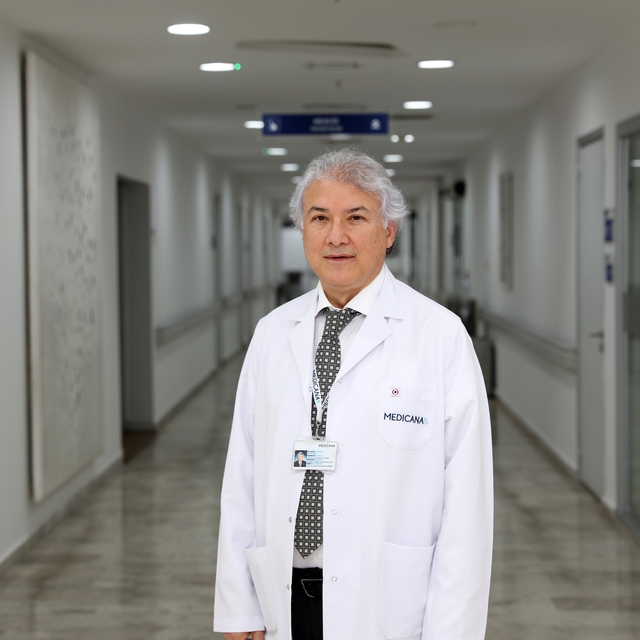 Küçük kesiyle koroner bypass ameliyatında daha hızlı iyileşme