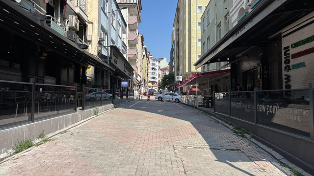 Emniyetten cafeler sokağında sıkı denetim