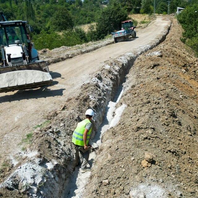 Büyükşehir, Gemlik'te sulama tesisini kısa sürede yüzde 80'e ulaştırdı