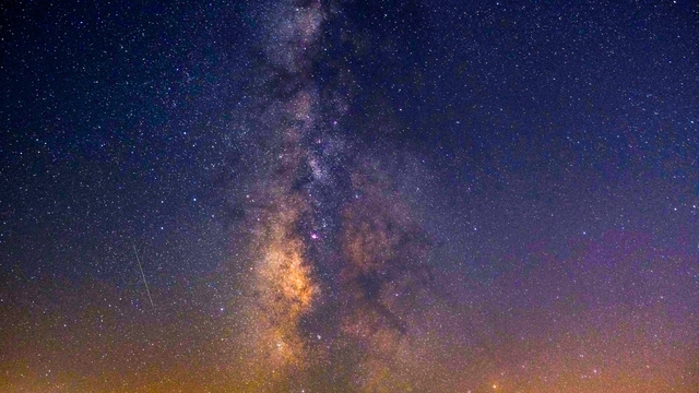 Karaman'da Perseid meteor yağmuru görüntülendi