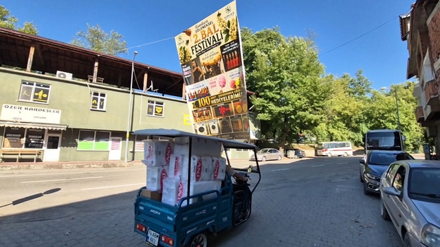 Bal Festivali için geri sayım başladı
Festivale katılmak isteyenler için Bartın'dan Kumluca'ya ücretsiz araç seferleri yapılacak