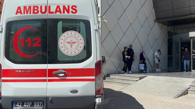 Tartıştığı mesai arkadaşının kardeşi tarafından bıçaklanarak öldürüldü