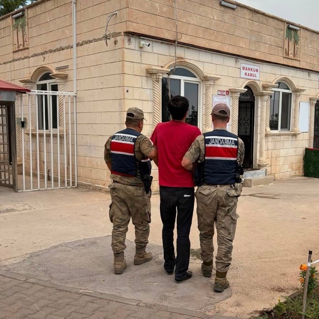 Şanlıurfa'da 4 yıl 2 ay hapis cezası bulunan hükümlü yakalandı