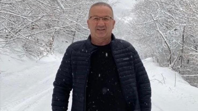 Yol kenarında başından vurulmuş halde bulunan iş insanı, kurtarılamadı