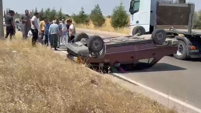 Otomobil takla attı: 2 yaralı